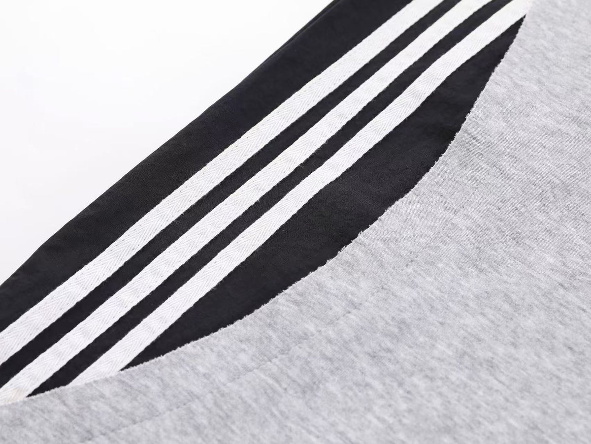 Streetwear Side Stripe Baggy Wide-Leg Sweatpants - OMYGOODS