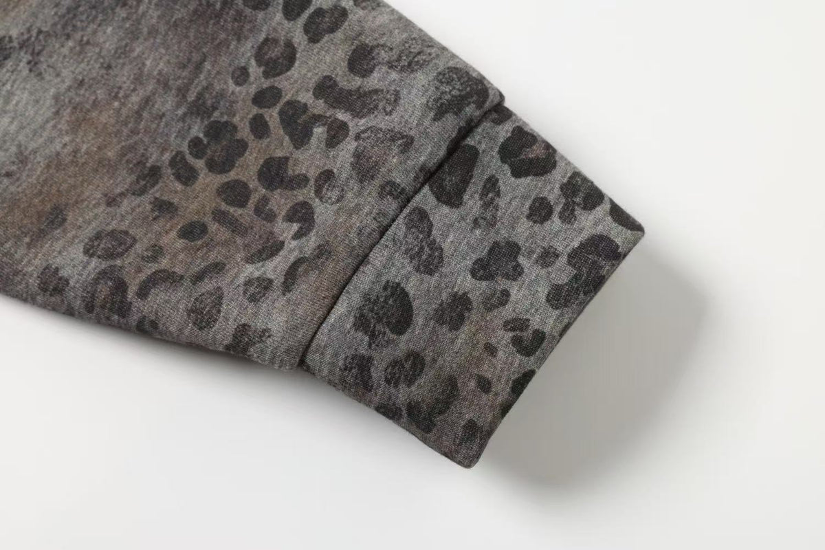 Vintage Leopard Print Graphic Zip-Up Hoodie - OMYGOODS