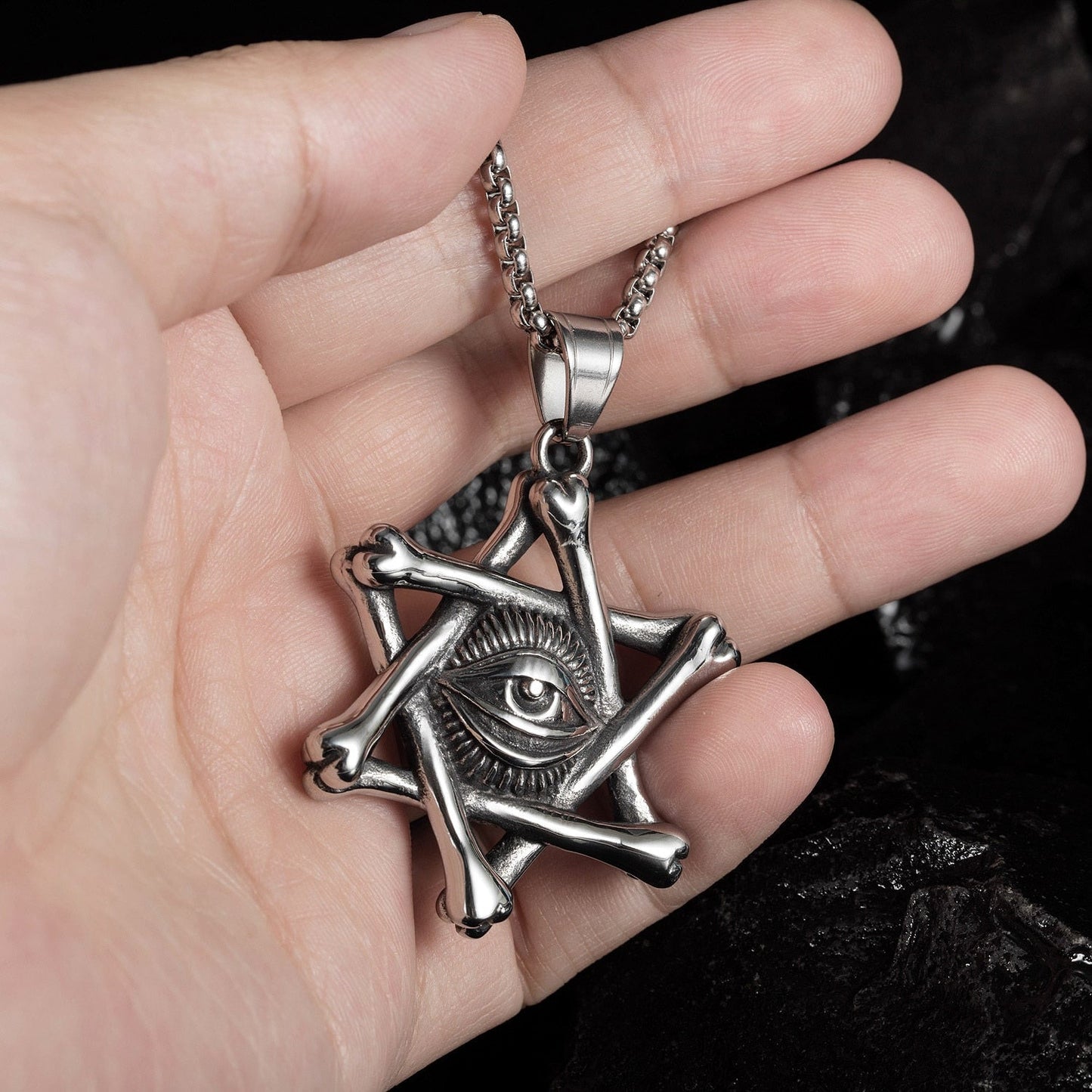 Watching | Necklace