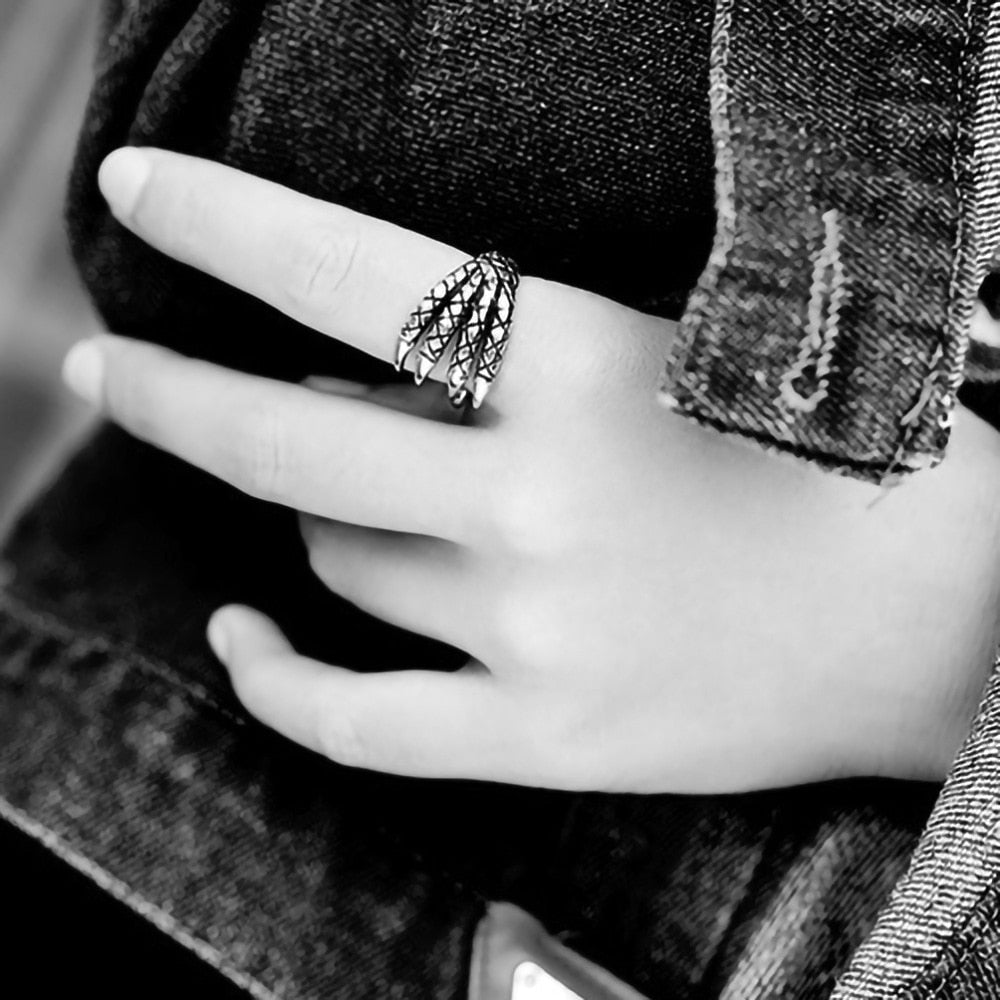 Claw | Ring