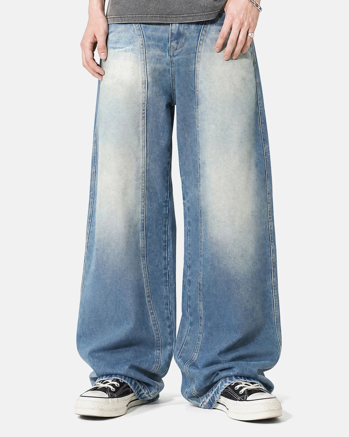 Omygoods Light Wash Curved Seam Baggy Jeans