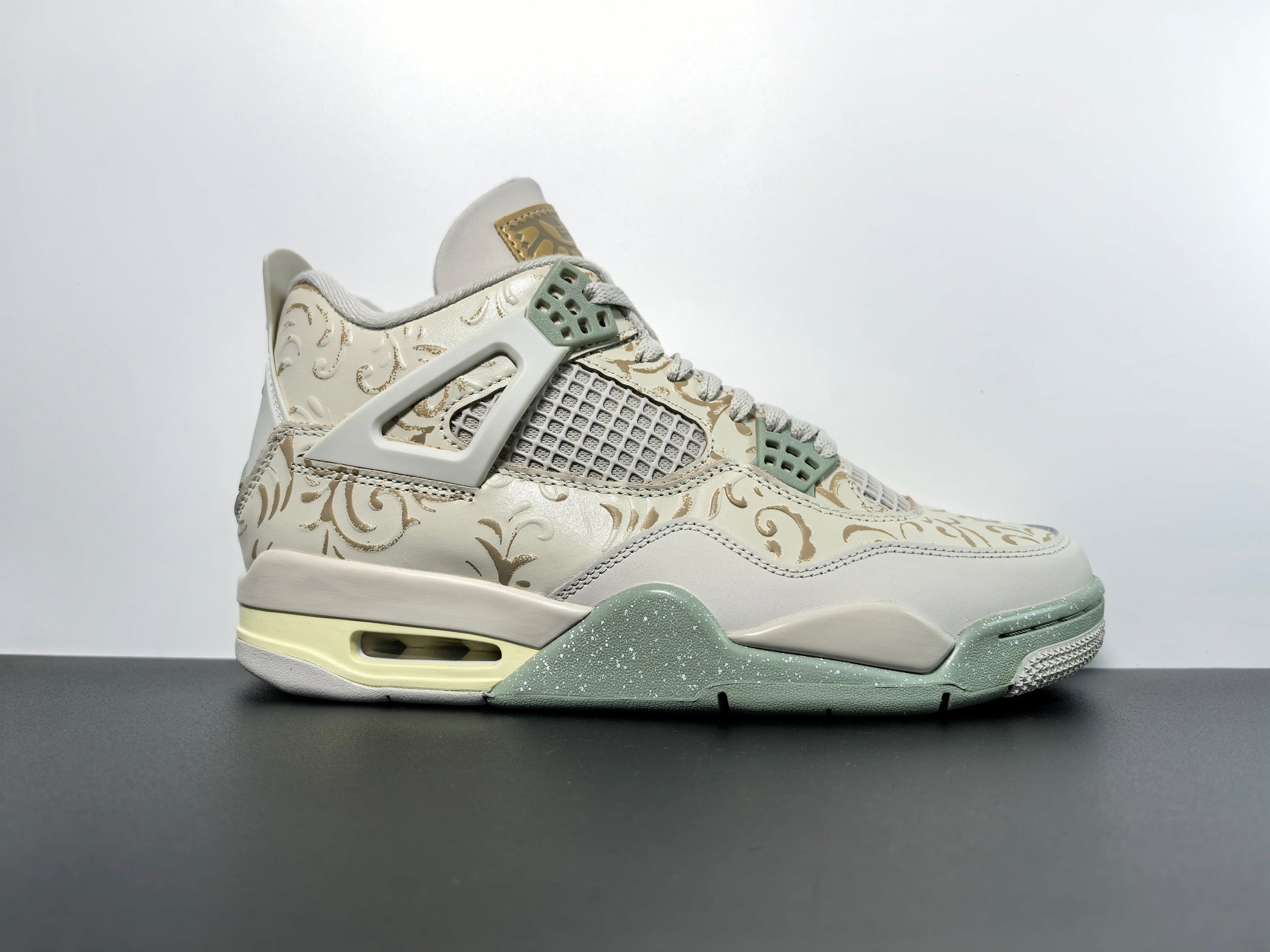 Air Jordan 4 Retro - Unmatched Style and Performance - OMYGOODS