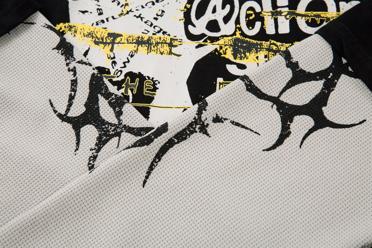 Street Graffiti Style | Layered Sweatshirt