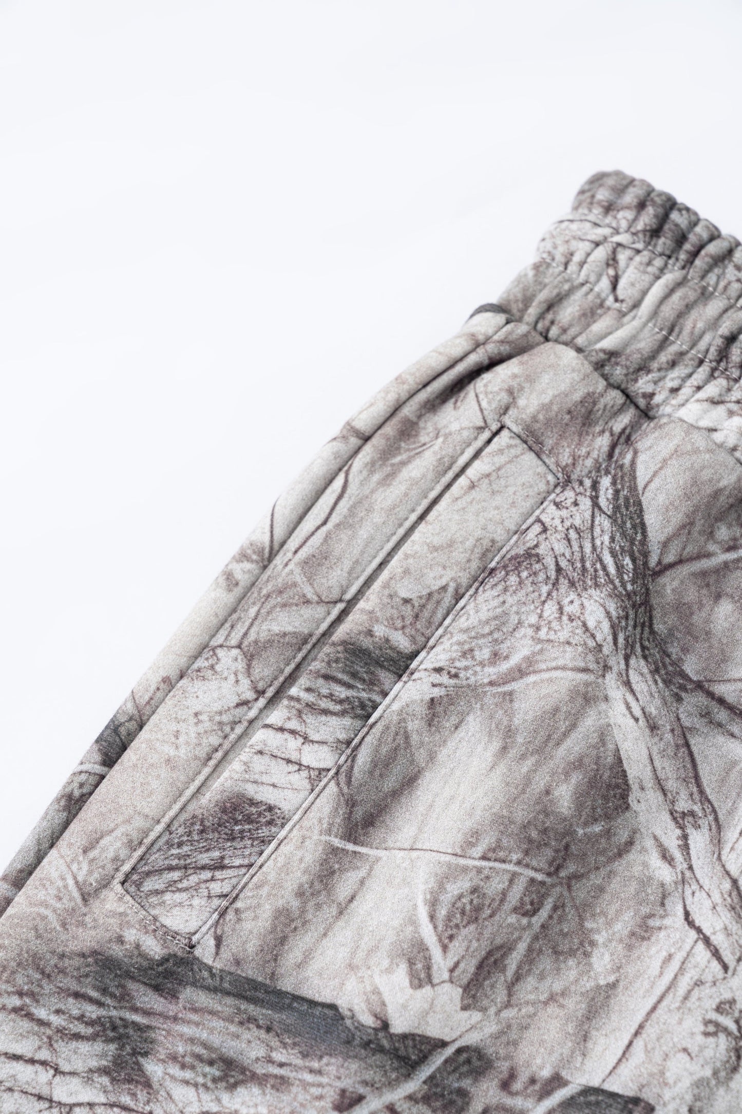 Leaf Camo Pattern | Baggy Pants