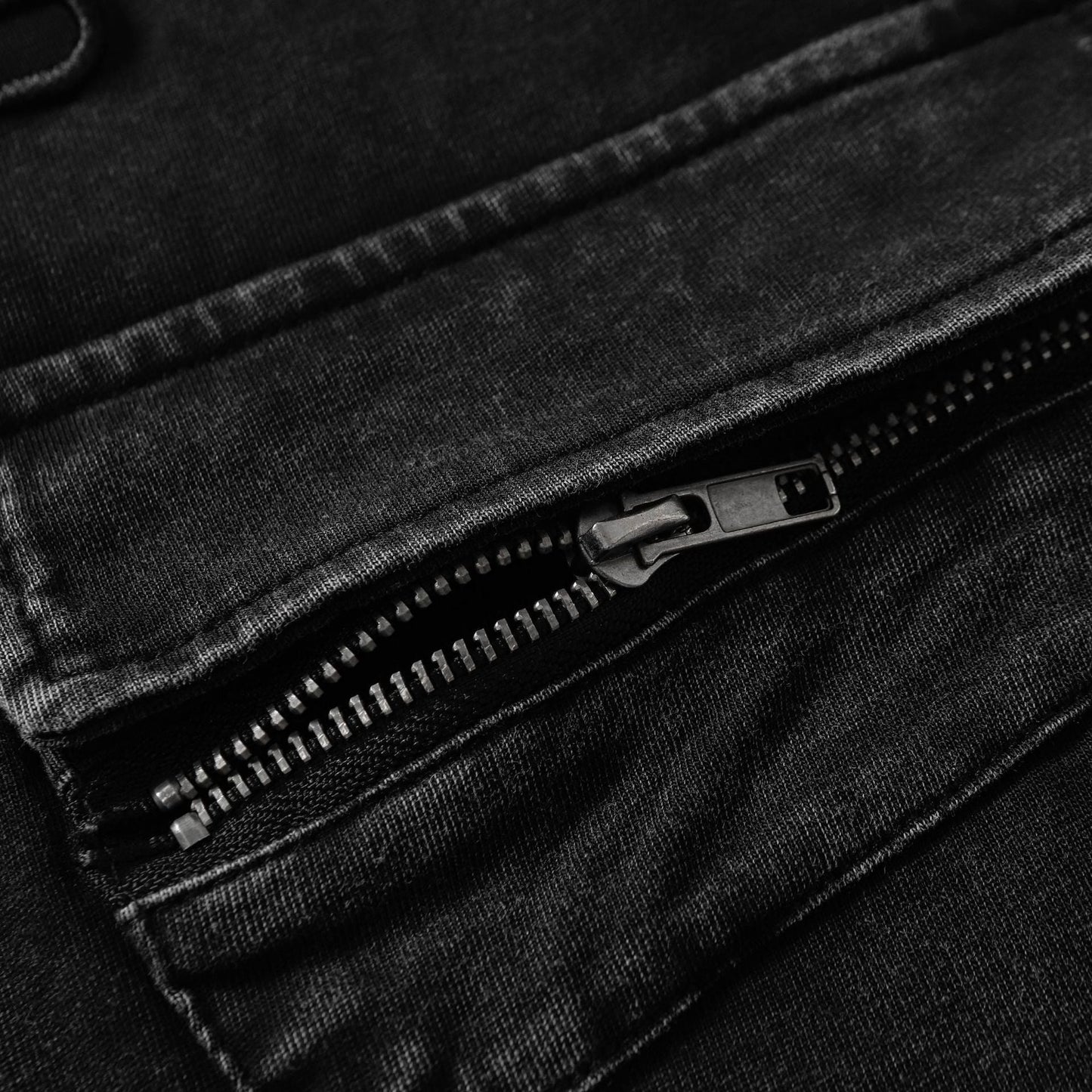 Utility Pocke | Washed T-Shirt