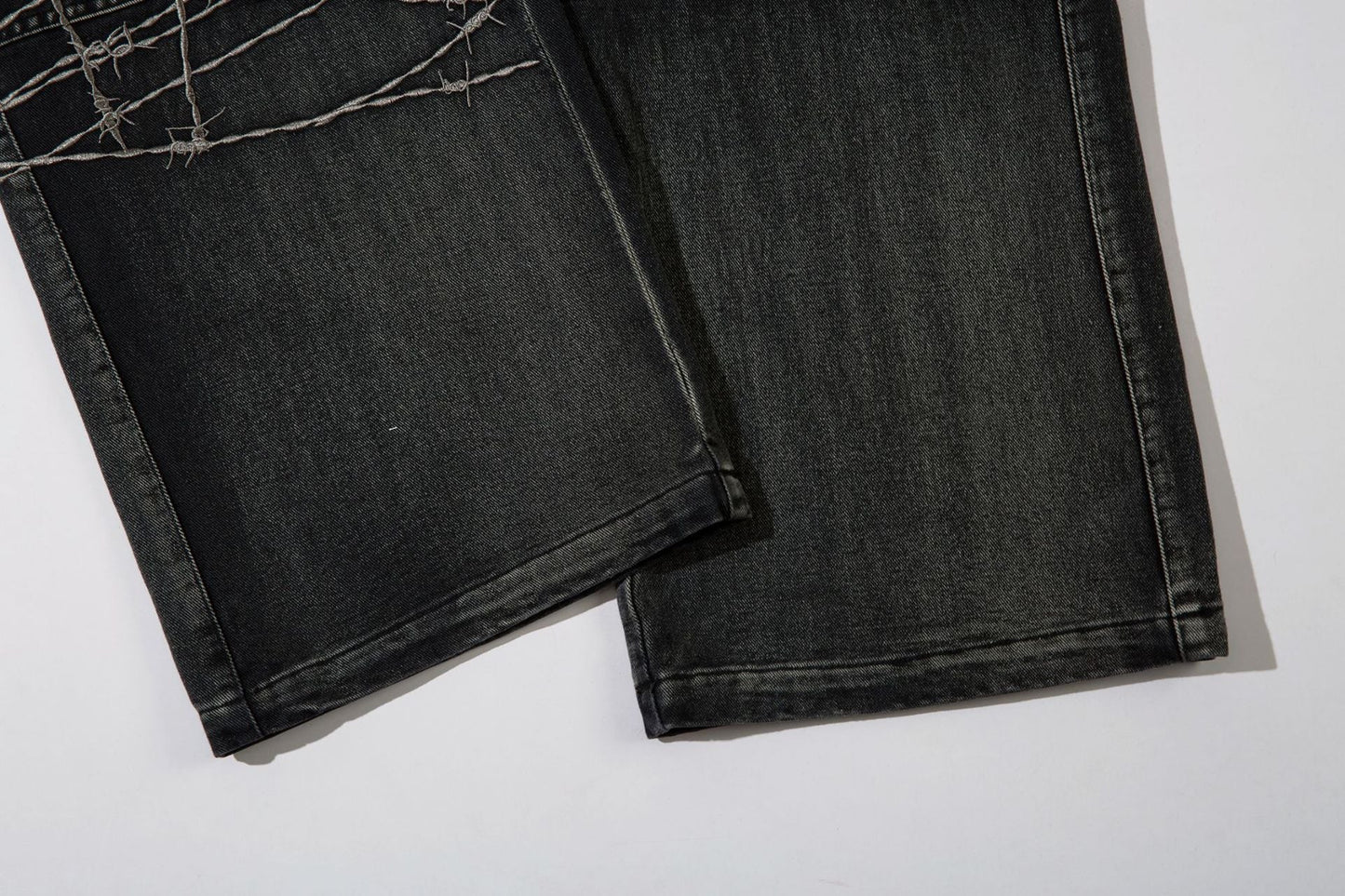 Barbed Wire Print | Baggy Jeans