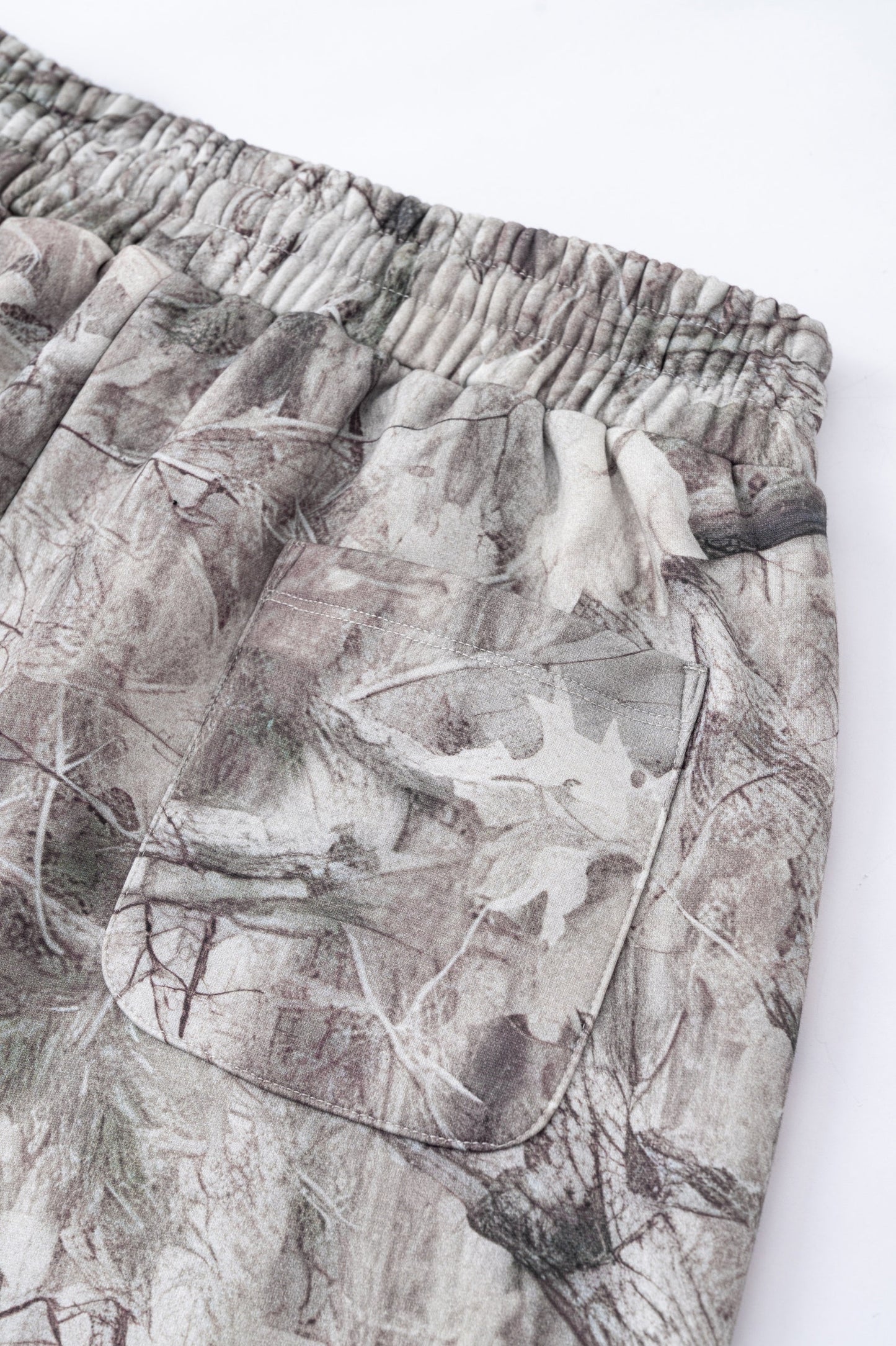 Leaf Camo Pattern | Baggy Pants