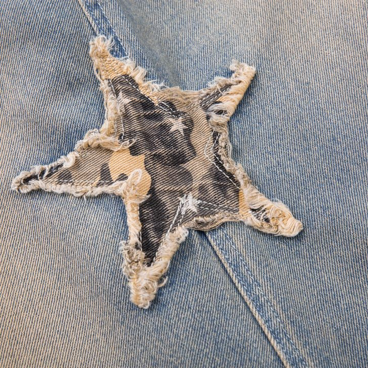Star Patched Camo Baggy Jeans