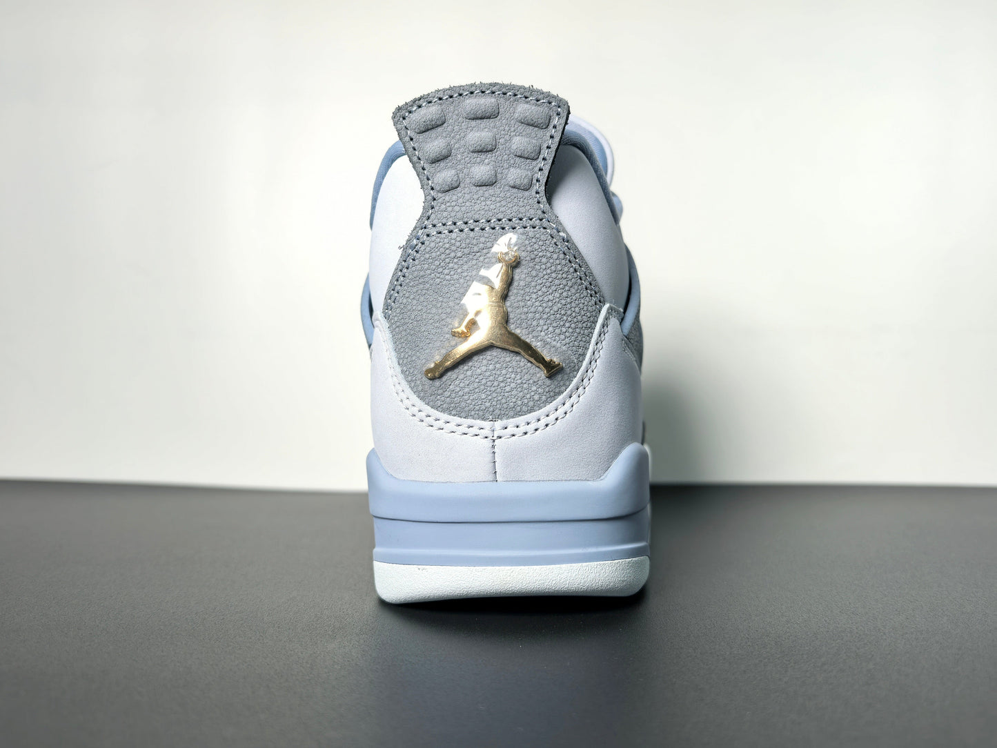 Air Jordan 4 Retro Georgetown – A Classic with Modern Style - OMYGOODS