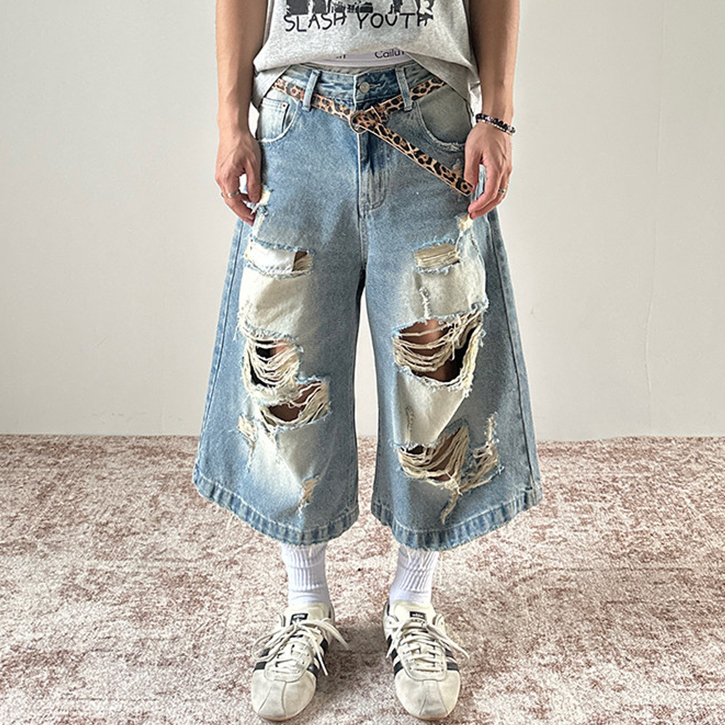 Distressed Washed Ripped Denim Jort