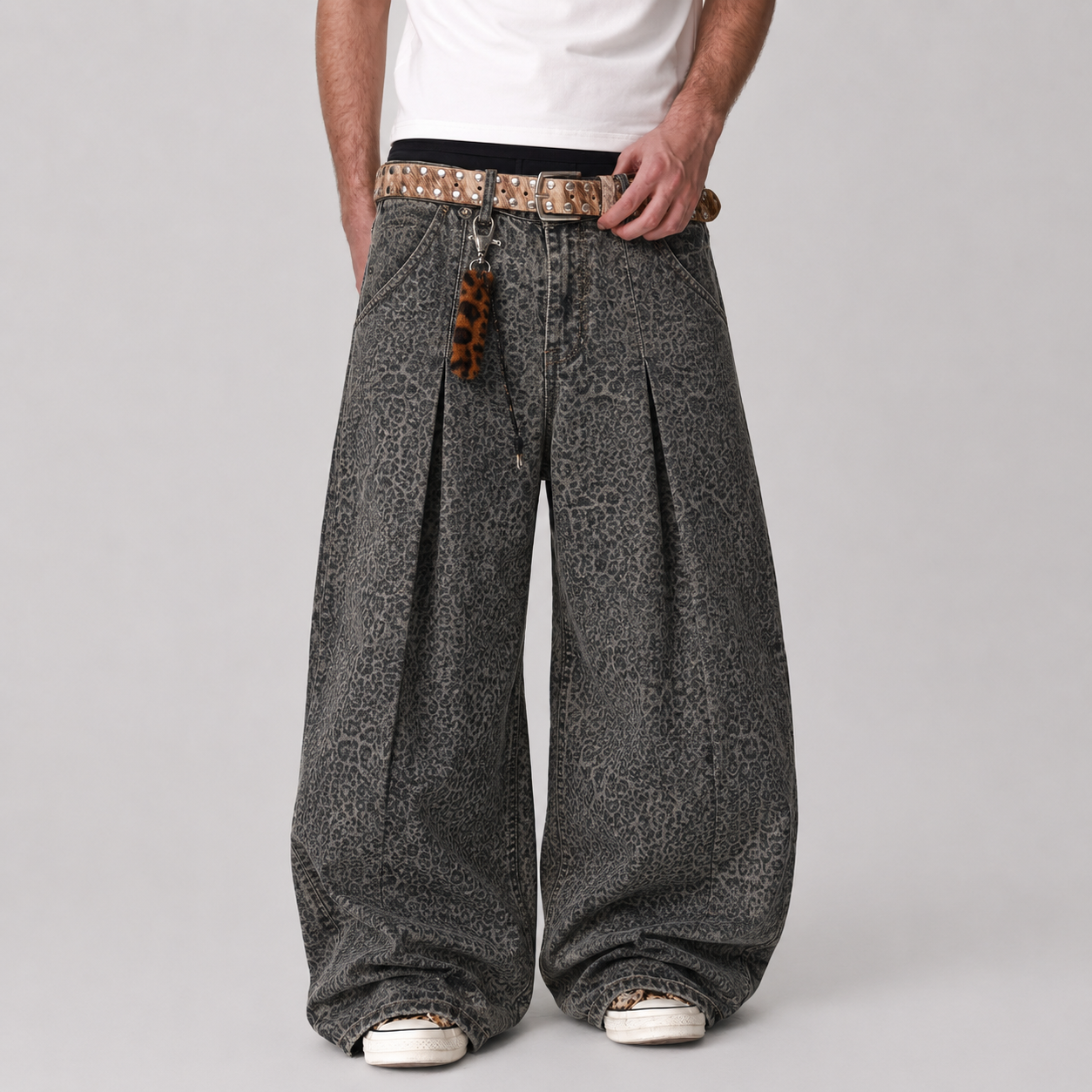 eopard Pleated Wide Leg Denim Barrel Jeans