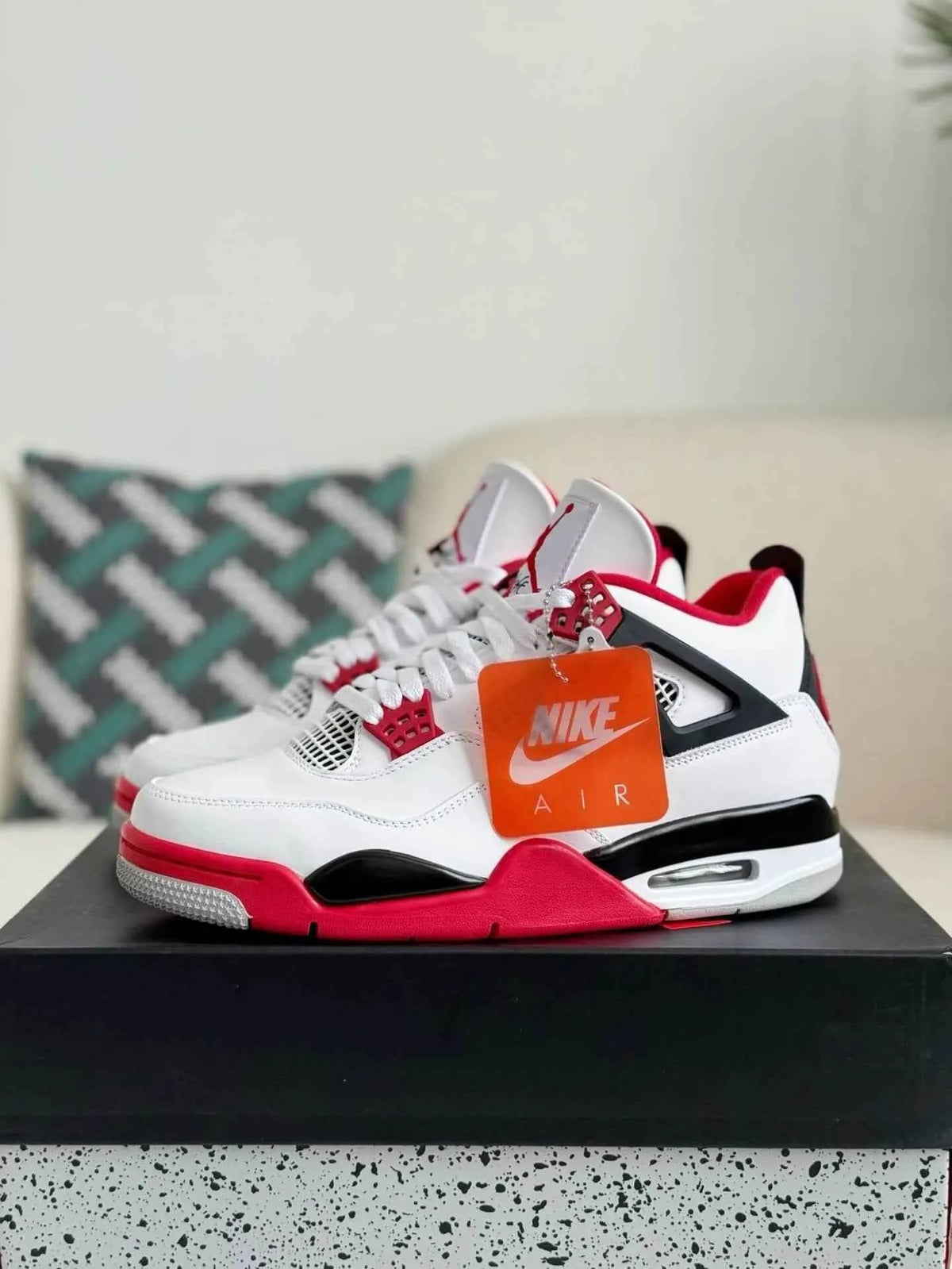 Air Jordan 4 Retro – Fire Red Sneakers in White, Red & Black