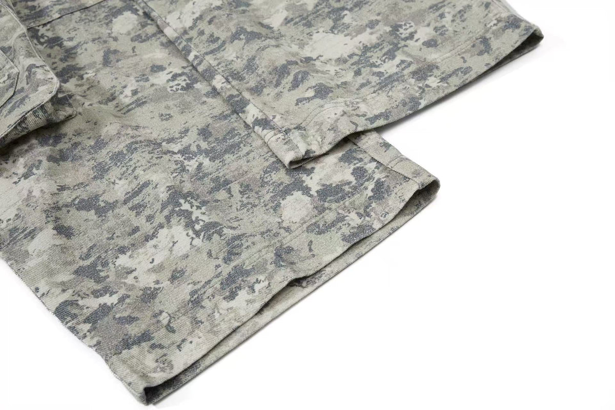 Multi-Pocket Camo Wide-Leg Cargo Pants - OMYGOODS