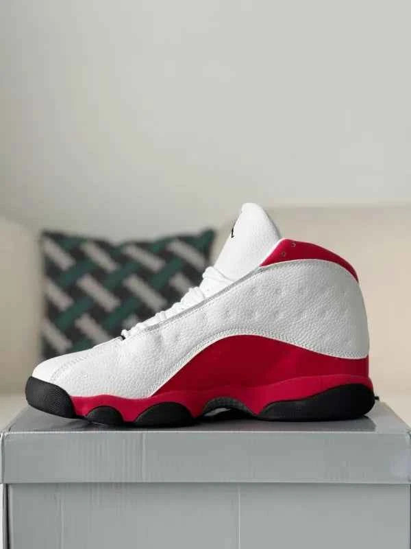 Air Jordan 13 Retro Chicago Sneakers – Elevate Your Style