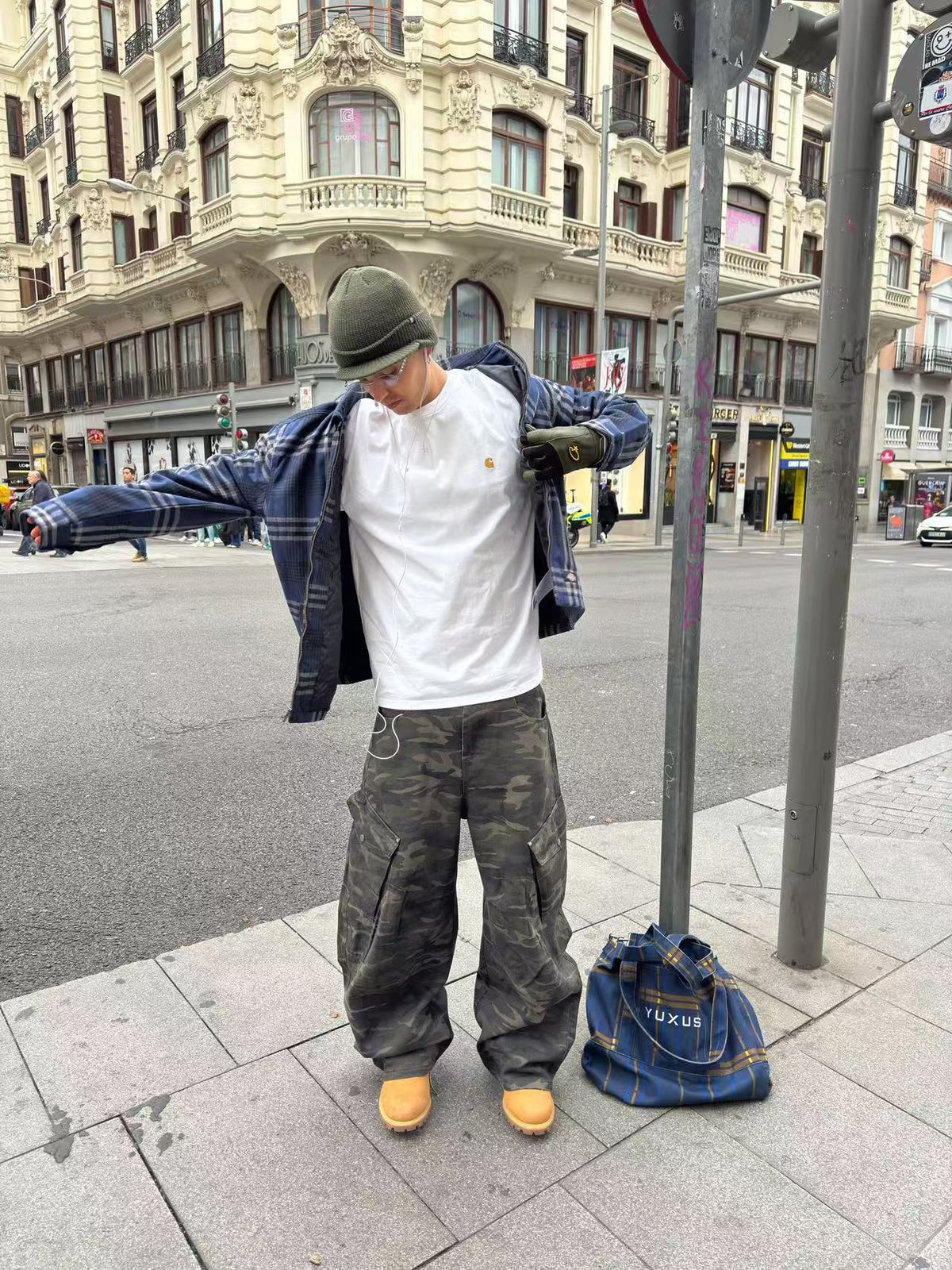 Camo Wide-Leg Cargo Pants - OMYGOODS