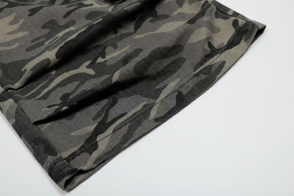 Camo Wide-Leg Knee-Length Jorts - OMYGOODS