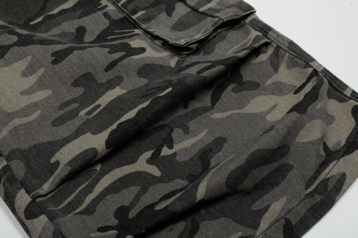 Camo Wide-Leg Knee-Length Jorts - OMYGOODS