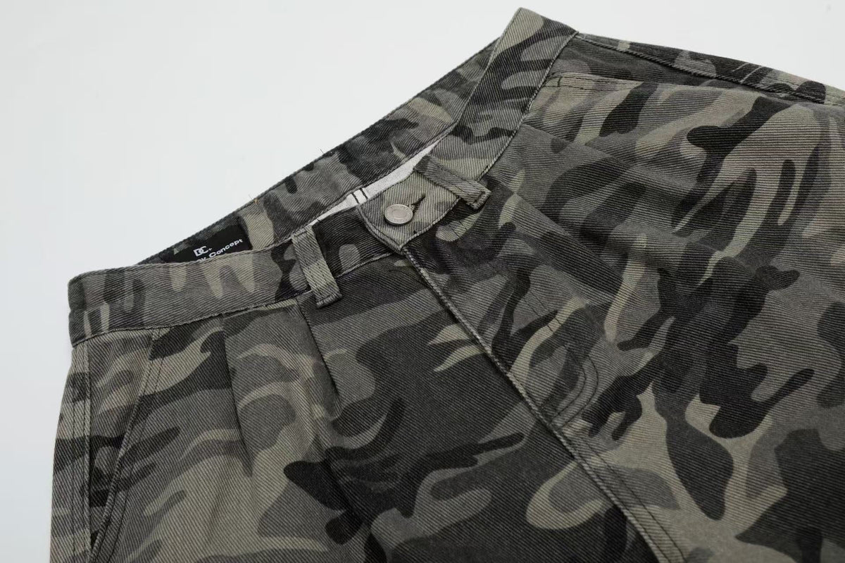 Camo Wide-Leg Knee-Length Jorts - OMYGOODS