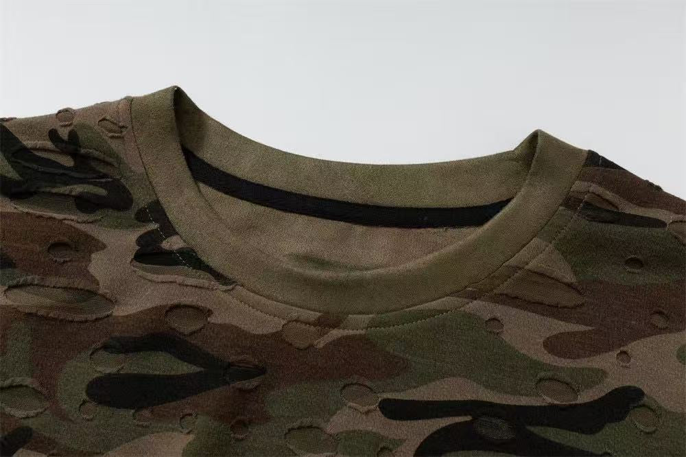 Distressed Camo Sleeveless Tank Top - OMYGOODS