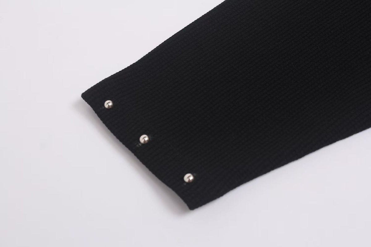 Rivet Collar Portrait Print Waffle Knit Long Sleeve - OMYGOODS