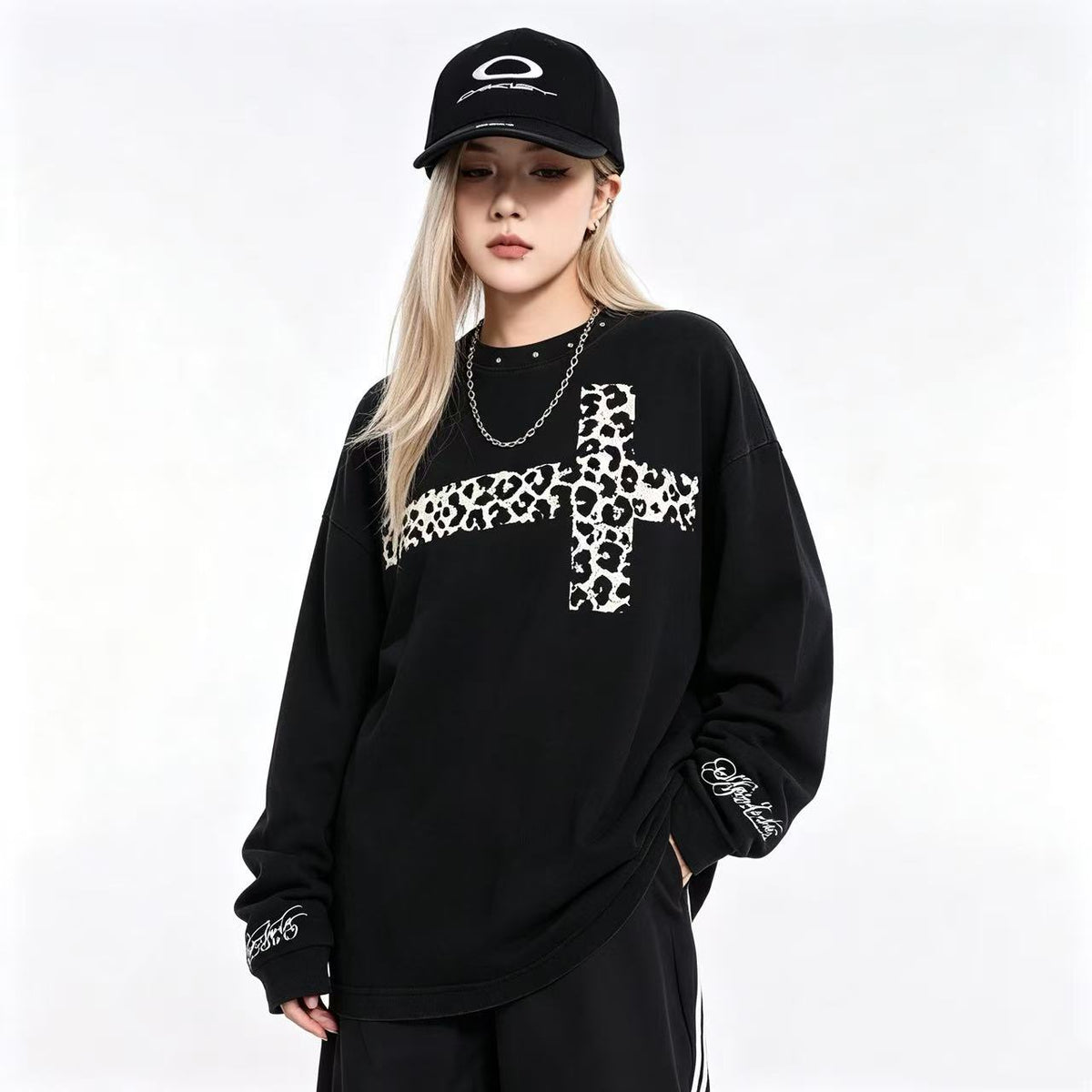 Studded Collar Leopard-Print Cross Waffle Knit Long Sleeve - OMYGOODS