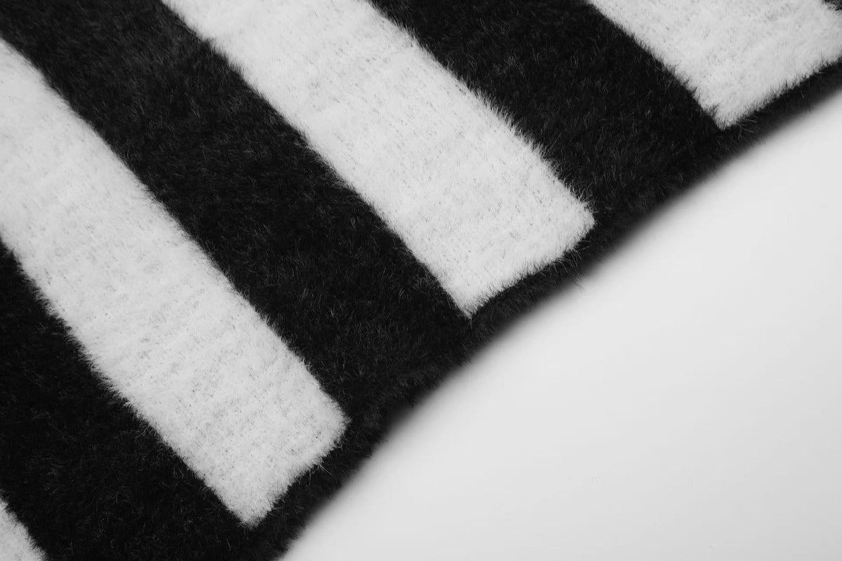 Black White Star & Striper Fuzzy Knit Sweater - OMYGOODS