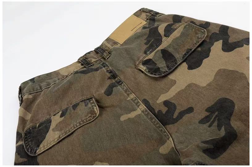 Unisex Vintage Camo Multi-Pocket Wide-Leg Cargo Pants - OMYGOODS