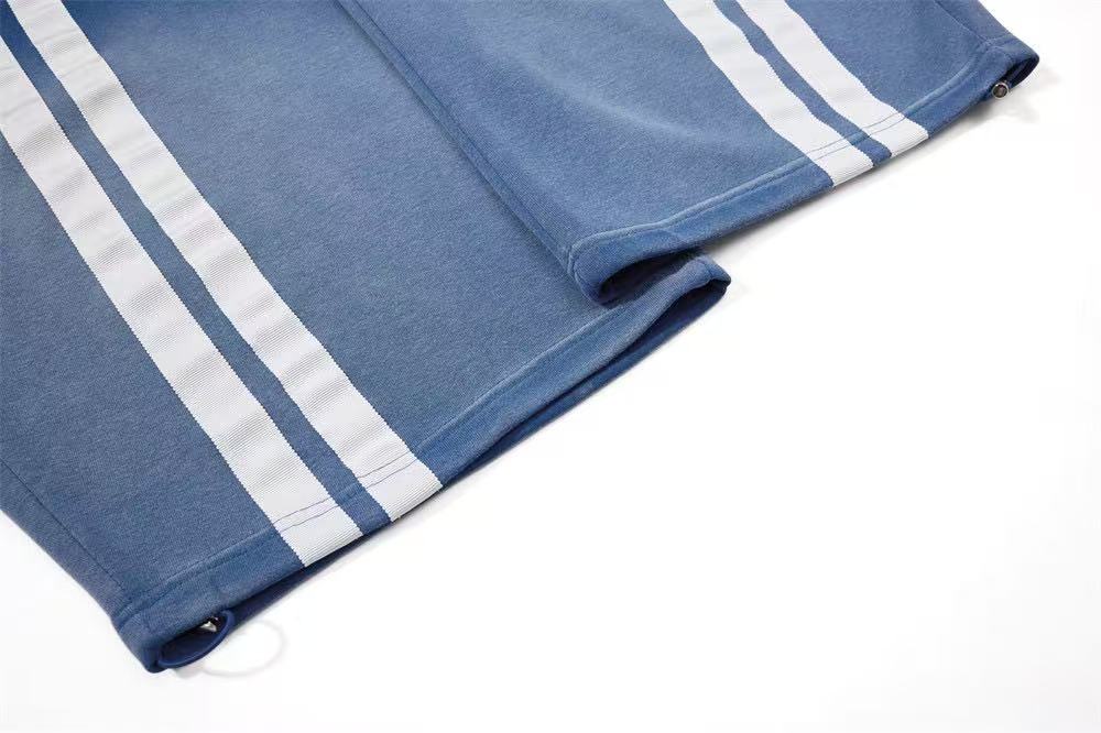 Vintage Faded Soccer Badge Print Wide-Leg Baggy Sweatpants - OMYGOODS