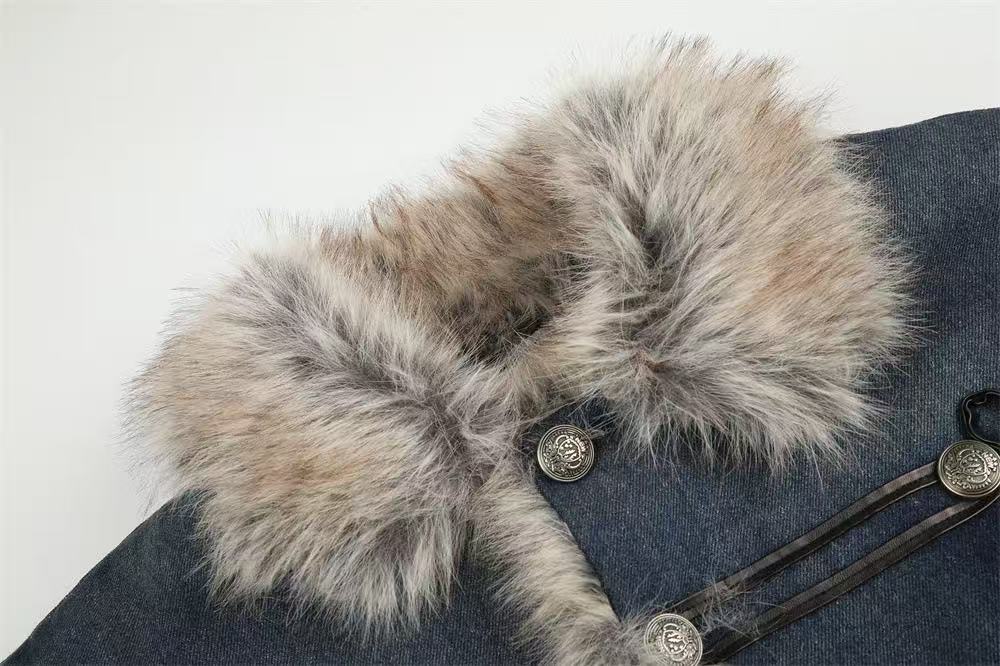 Faux Fur Collar & Frog Toggle Buttons Vintage Washed Denim Jacket - OMYGOODS