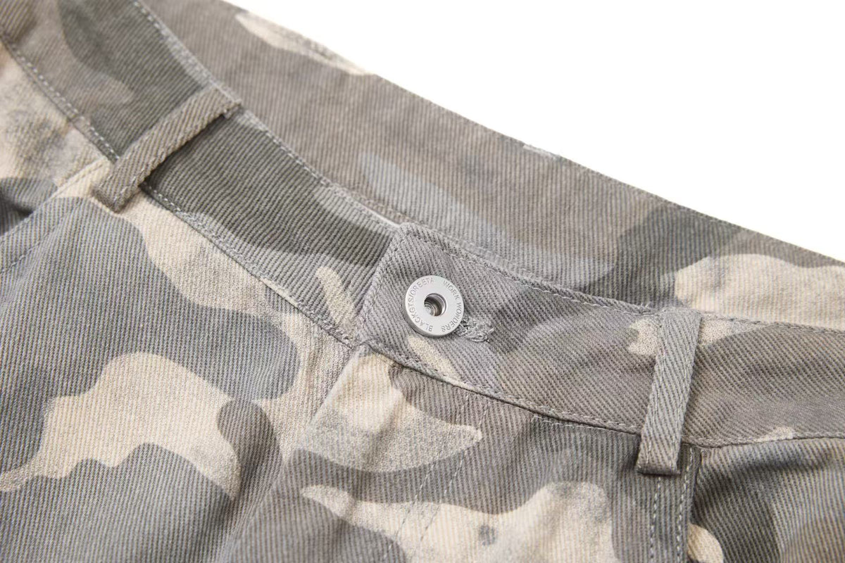 Snow Camo Seam Panel Multi-Pocket Baggy Wide Leg Cargo Pants - OMYGOODS