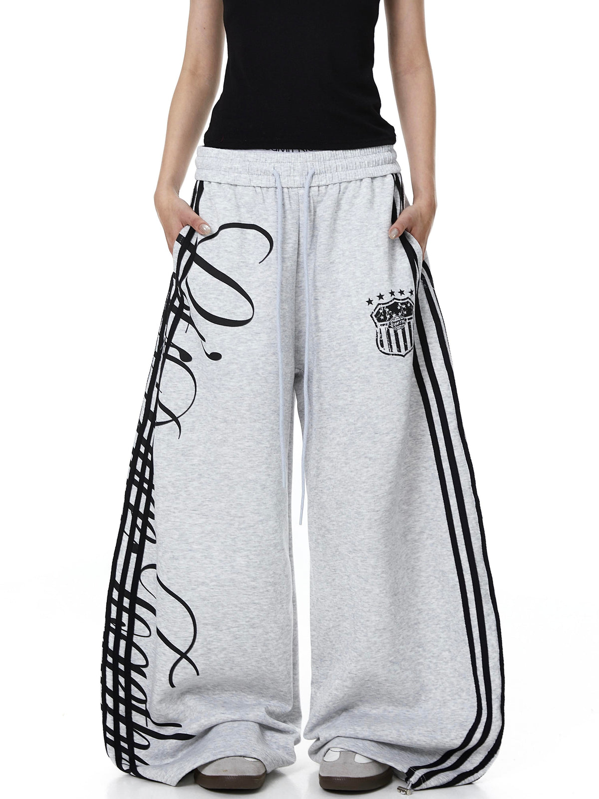 Cursive Script Side Stripe Wide-Leg Sweatpants - OMYGOODS
