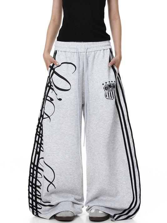 Cursive Script Side Stripe Wide-Leg Sweatpants - OMYGOODS