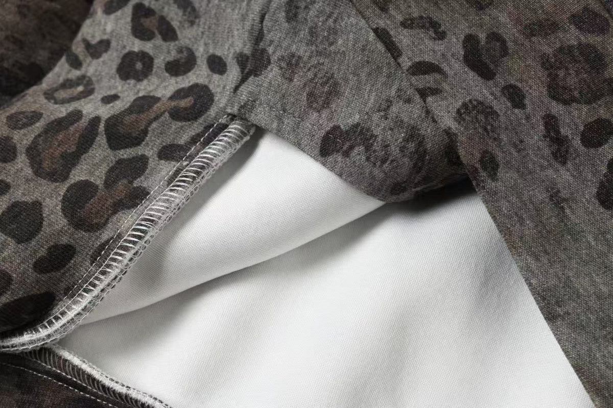 Vintage Leopard Print Graphic Zip-Up Hoodie - OMYGOODS