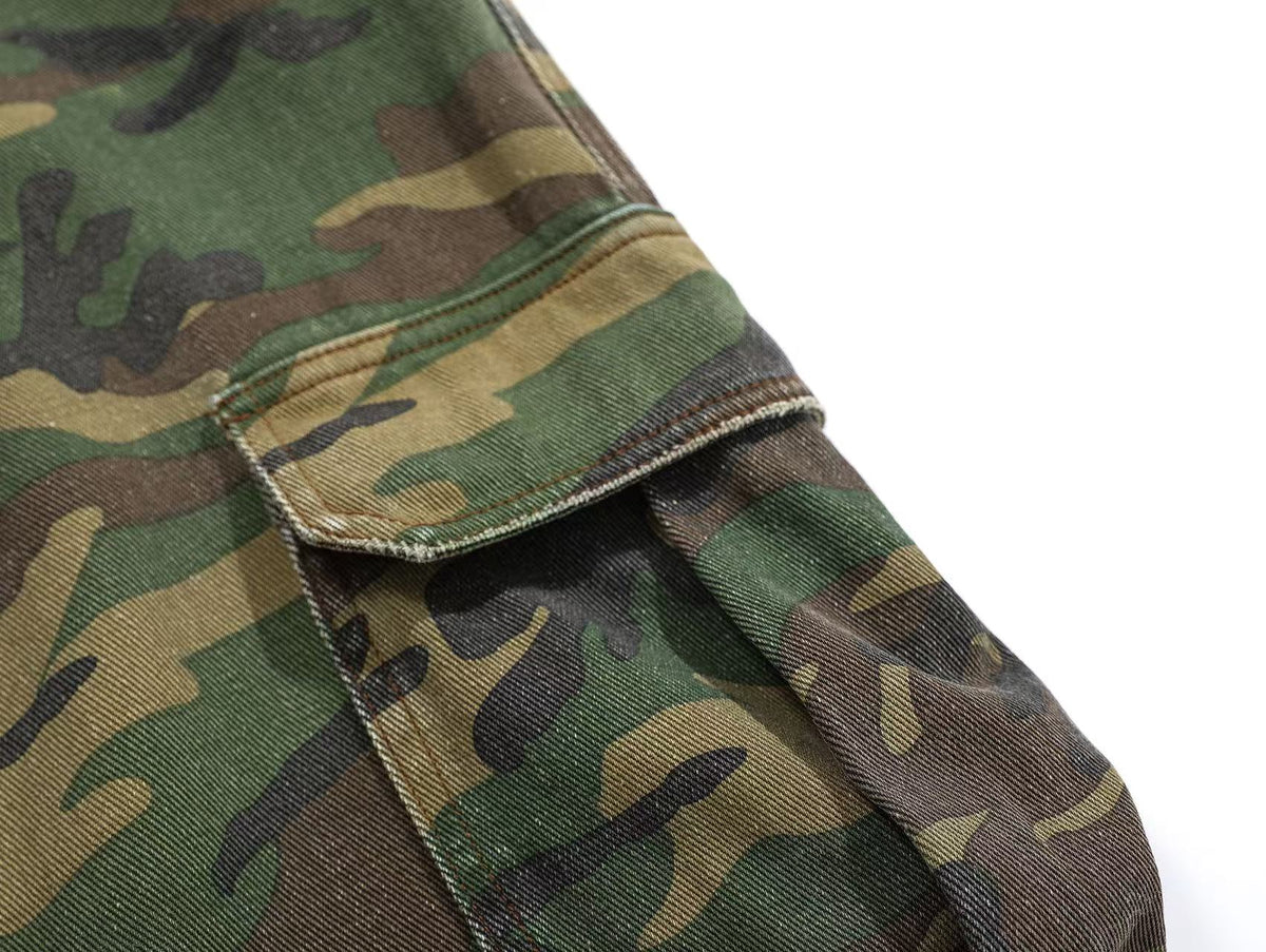 Distressed Camo Cargo Pants - OMYGOODS