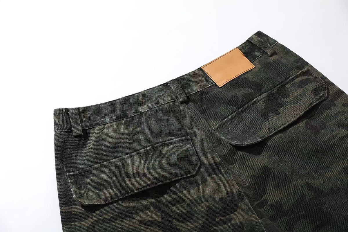 Camo Wide-Leg Knee-Length Jorts - OMYGOODS