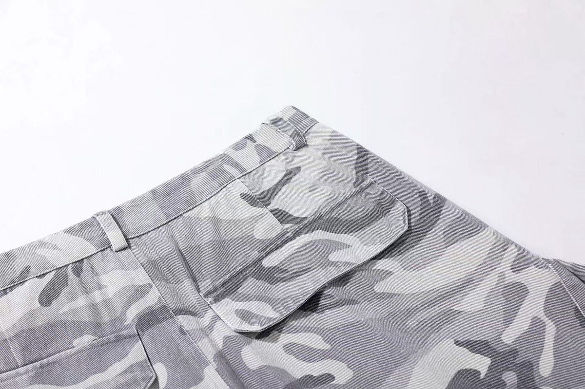 Snow Camo Wide-Leg Cargo Pants - OMYGOODS