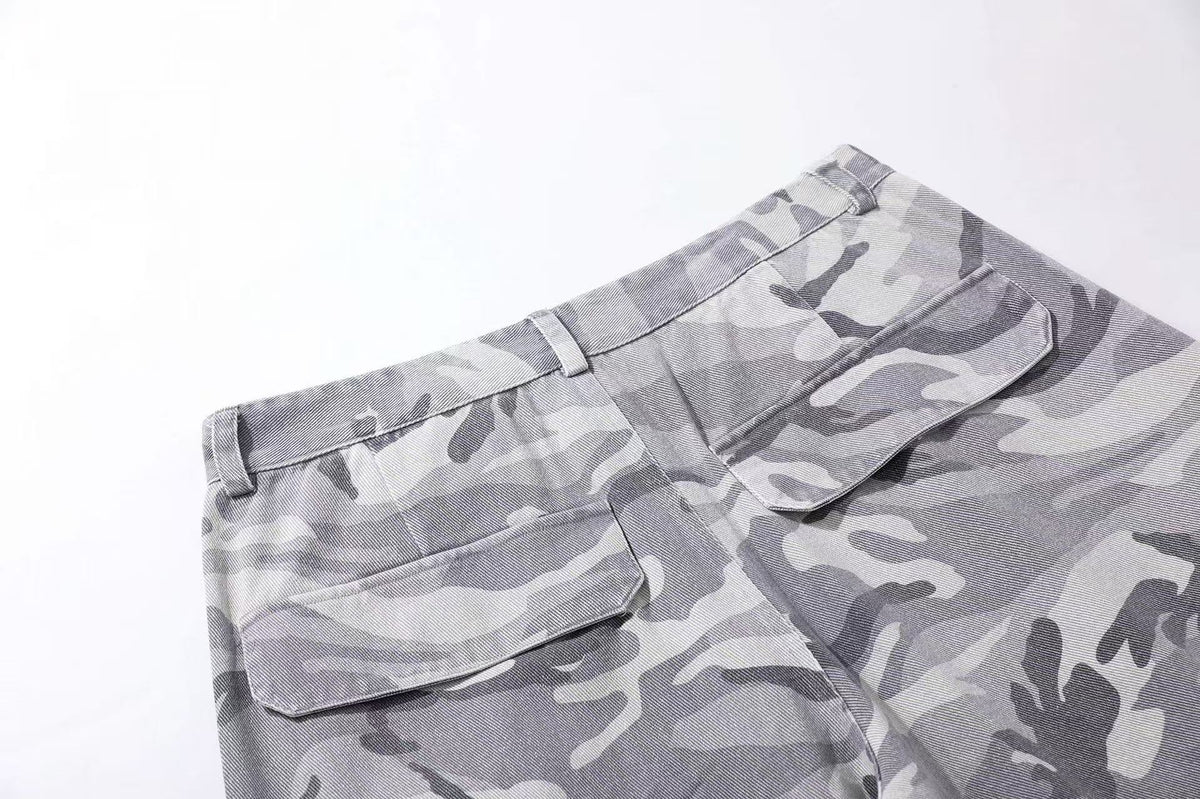 Snow Camo Wide-Leg Cargo Pants - OMYGOODS