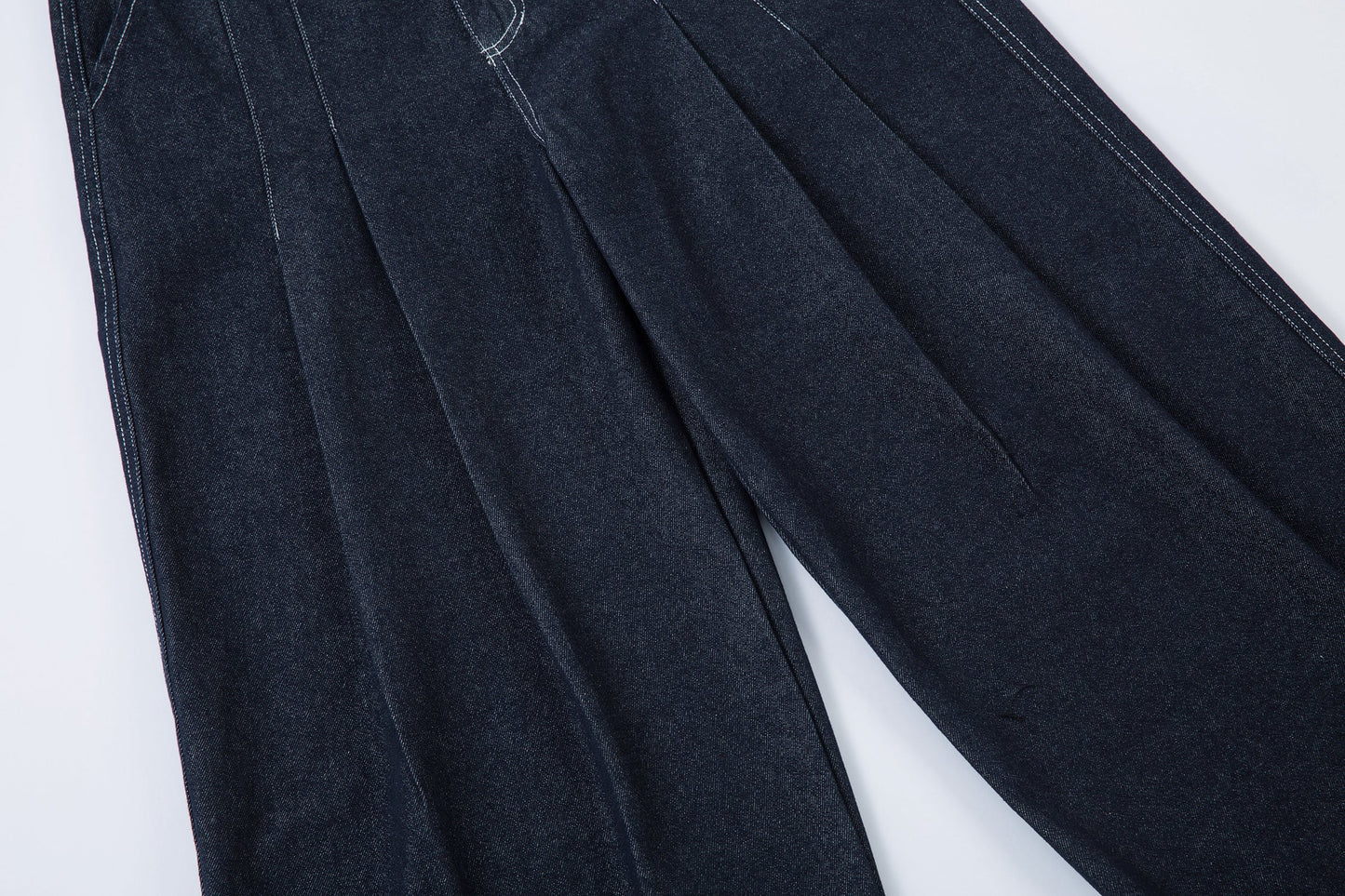 Deconstructed Contrast Stitching Pleated Baggy Barrel Jeans