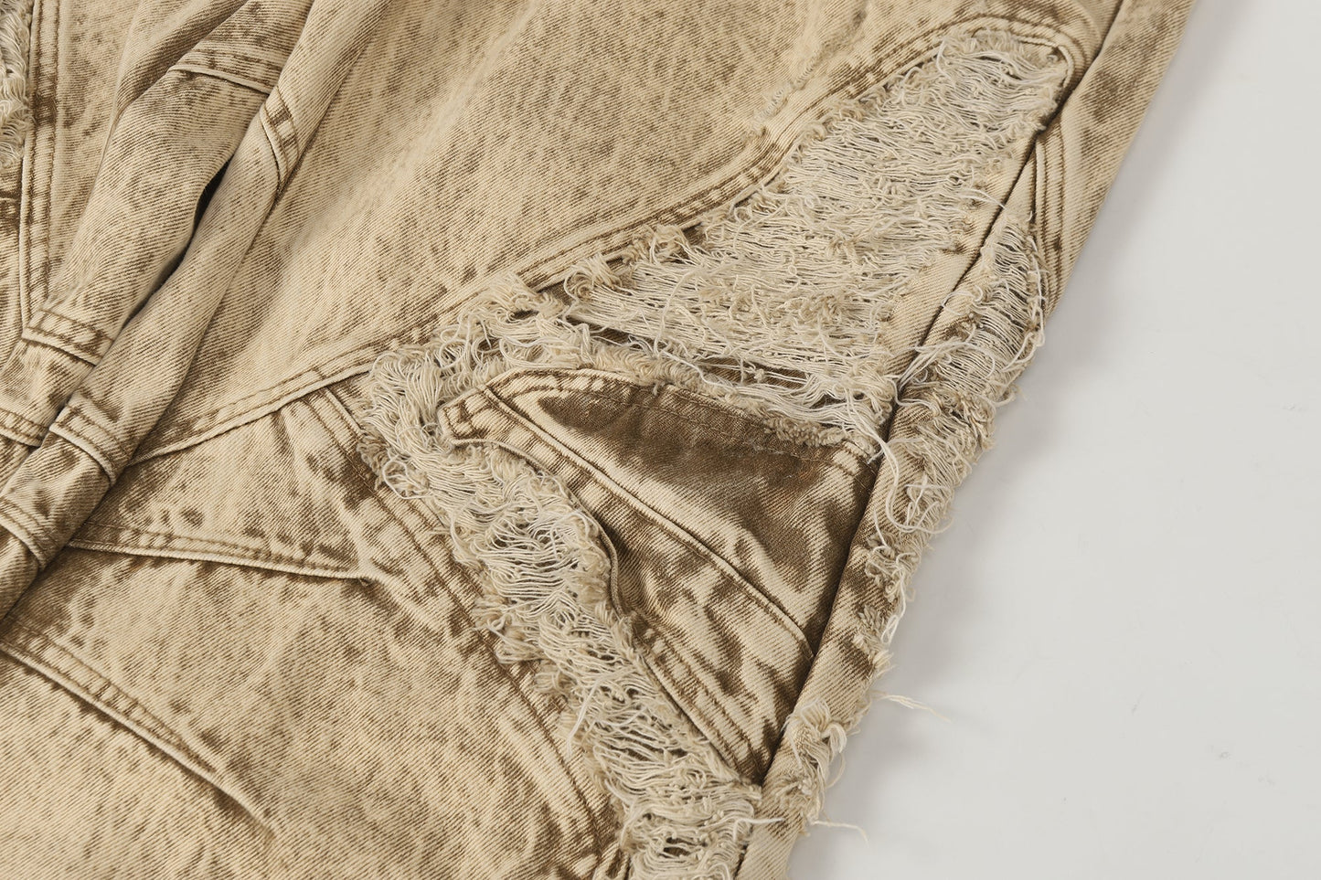 Distressed Raw-Edge Panel Sculpted Wide-Leg Jeans