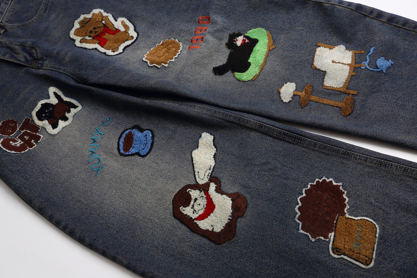 Retro Cartoon Graphic Heavy Embroidery Barrel Jeans