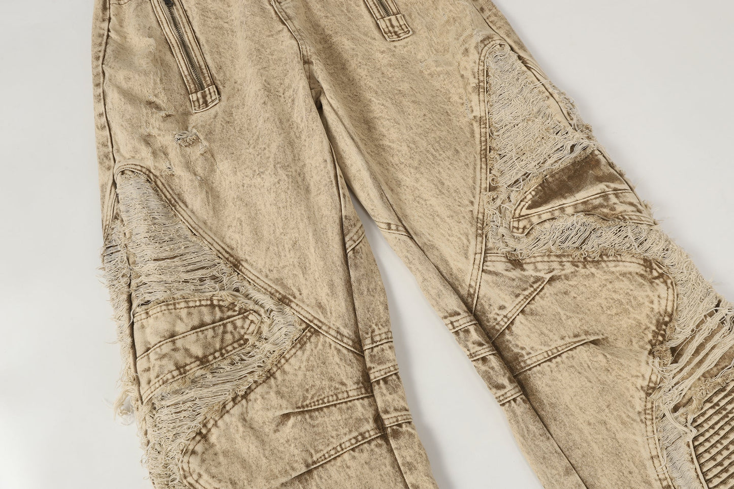 Distressed Raw-Edge Panel Sculpted Wide-Leg Jeans
