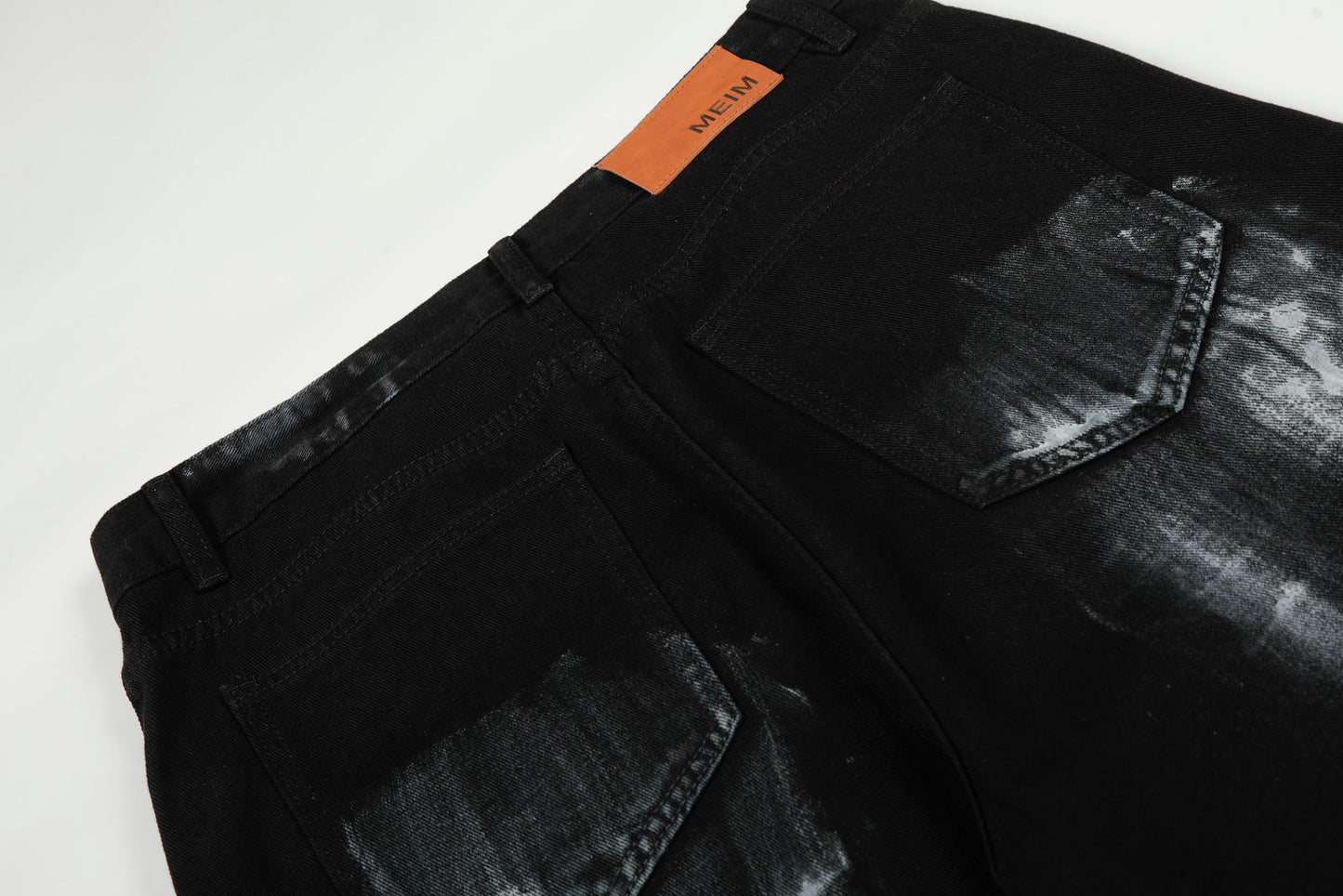 Street Star Painted Barrel Jeans - Vintage Vibes & Modern Comfort