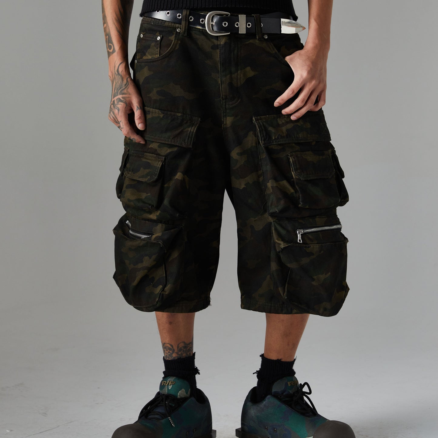 Multi-Pocket | Camouflage Cargo Shorts