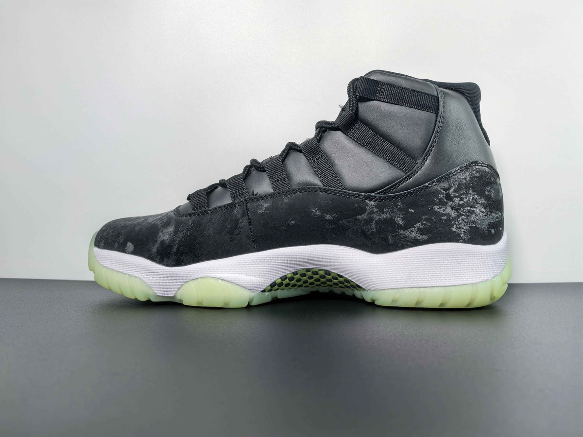 Air Jordan 11 “Sneaker School”