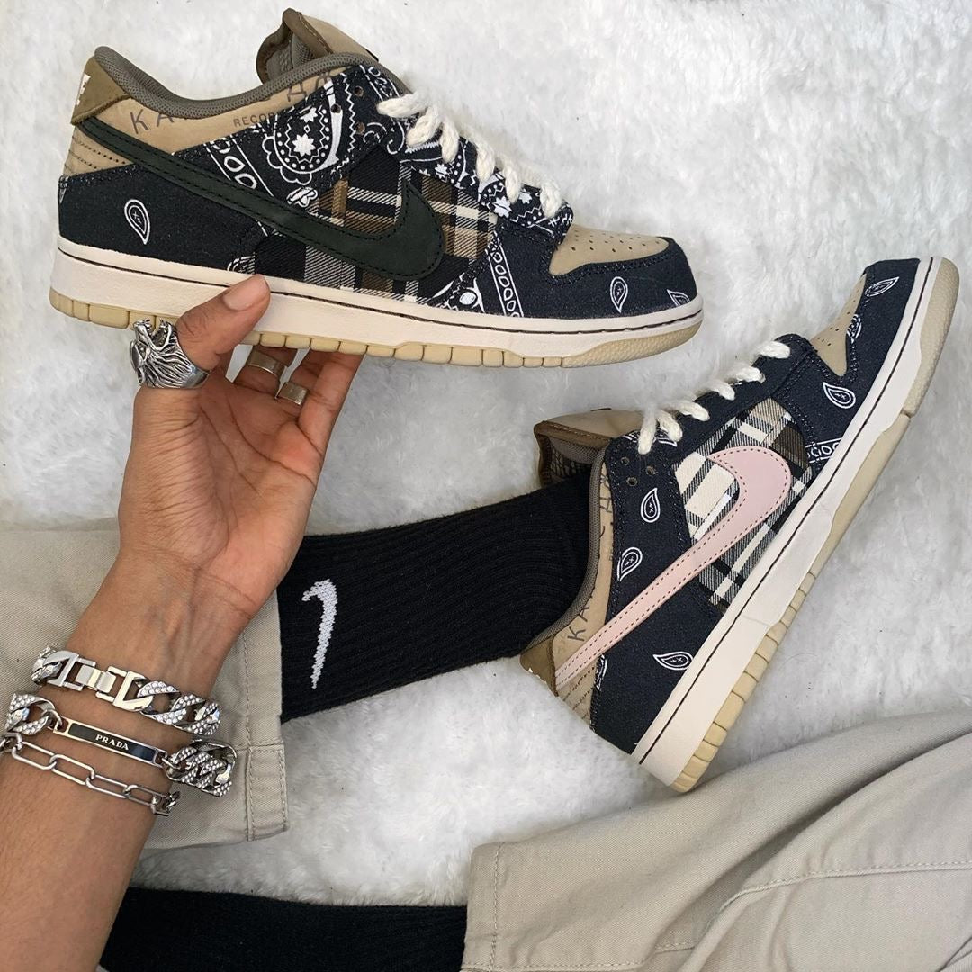 Travis Scott x SB Dunk Low QS 'Cactus Jack' – A Fusion of Style and Culture - OMYGOODS