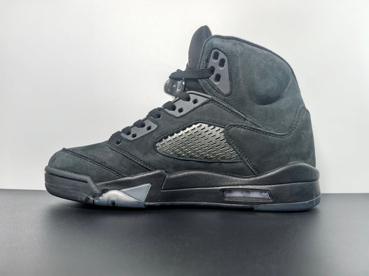 Air Jordan 5 Retro Black Cat - Elevate Your Style Game - OMYGOODS
