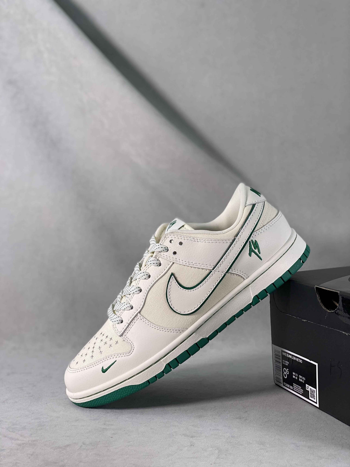 Custom Dunk SB Low x Travis Scott FC1688 109