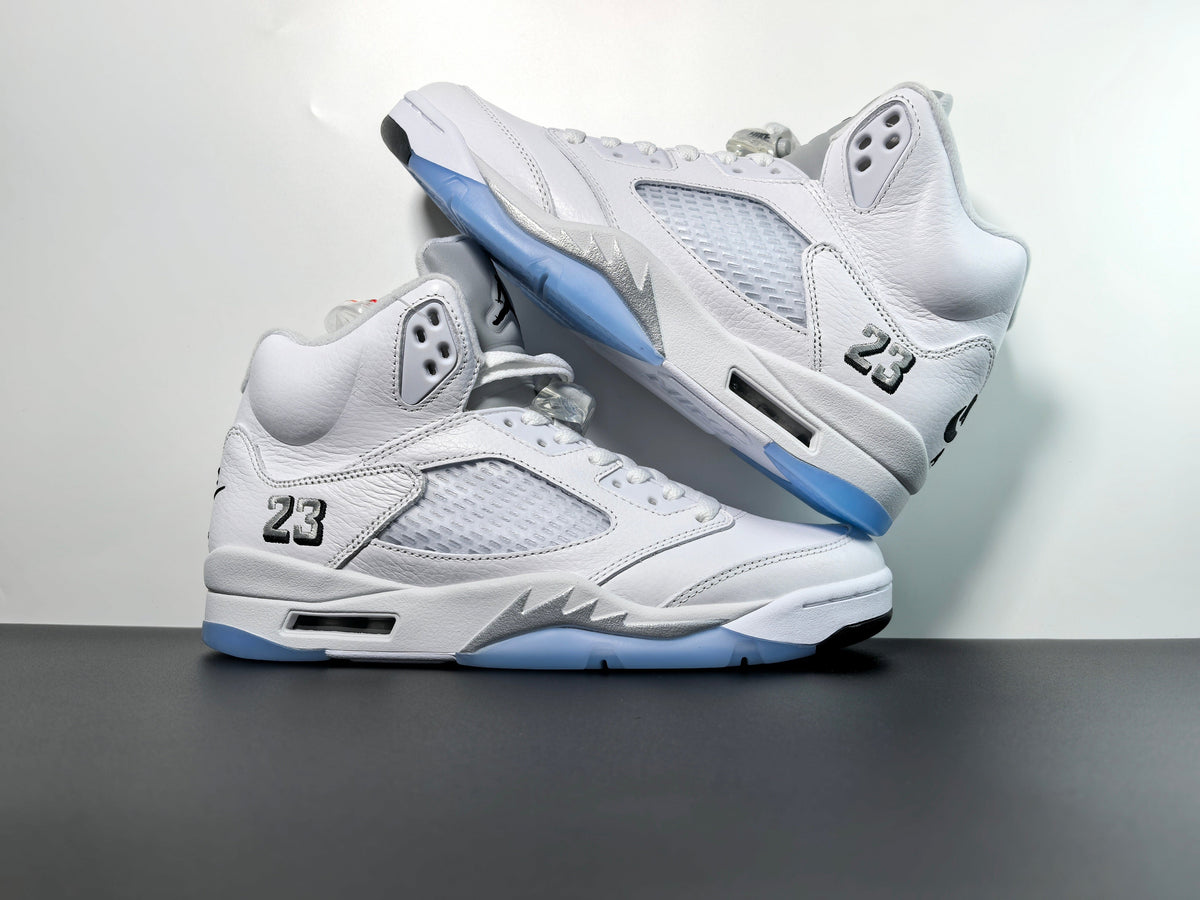 Air Jordan 5 OG White Metallic - Classic Style meets Performance - OMYGOODS