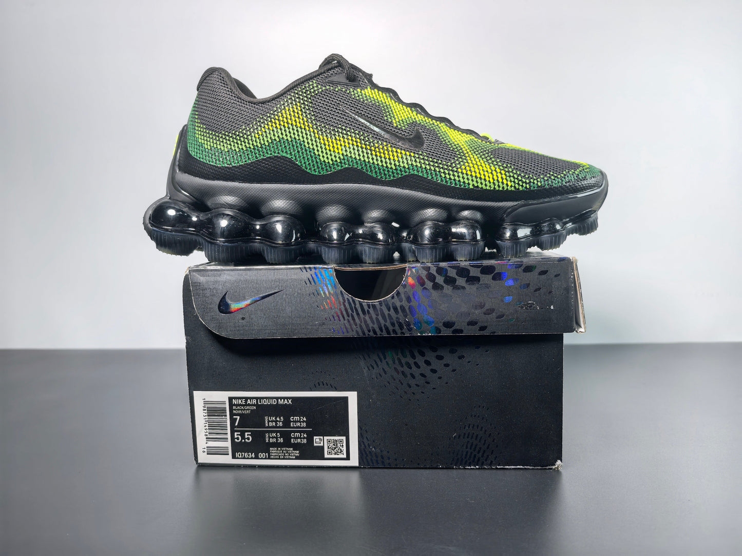 Nike AIR LIQUID MAX CUSTOM