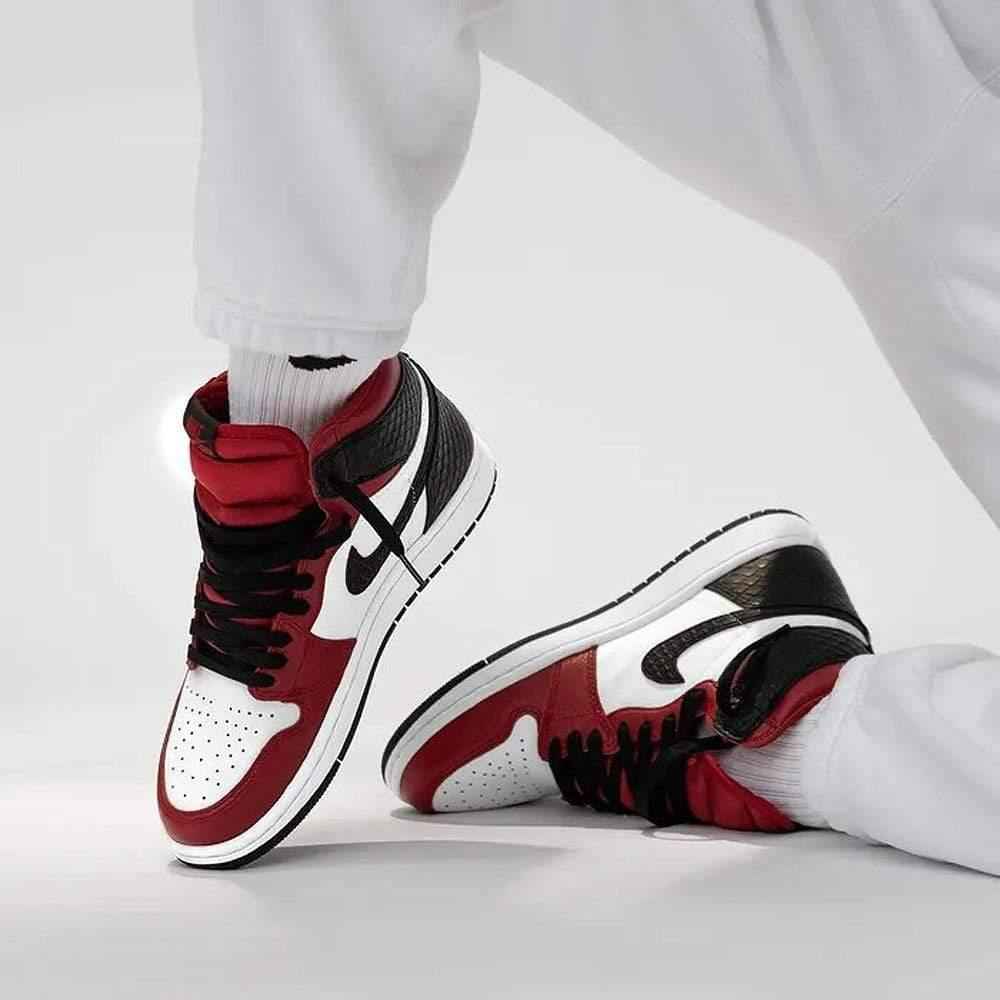 Air Jordan 1 High Satin Snake Chicago for Women - Stylish Retro Sneaker SneakerNational